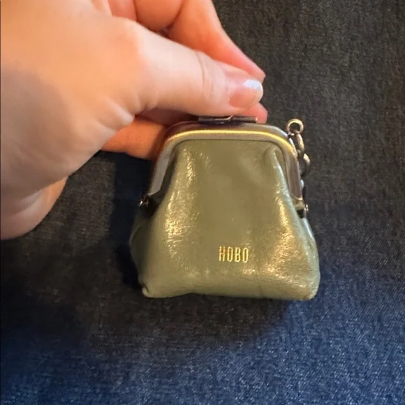 HOBO Run Frame Pouch - Picture 4 of 5